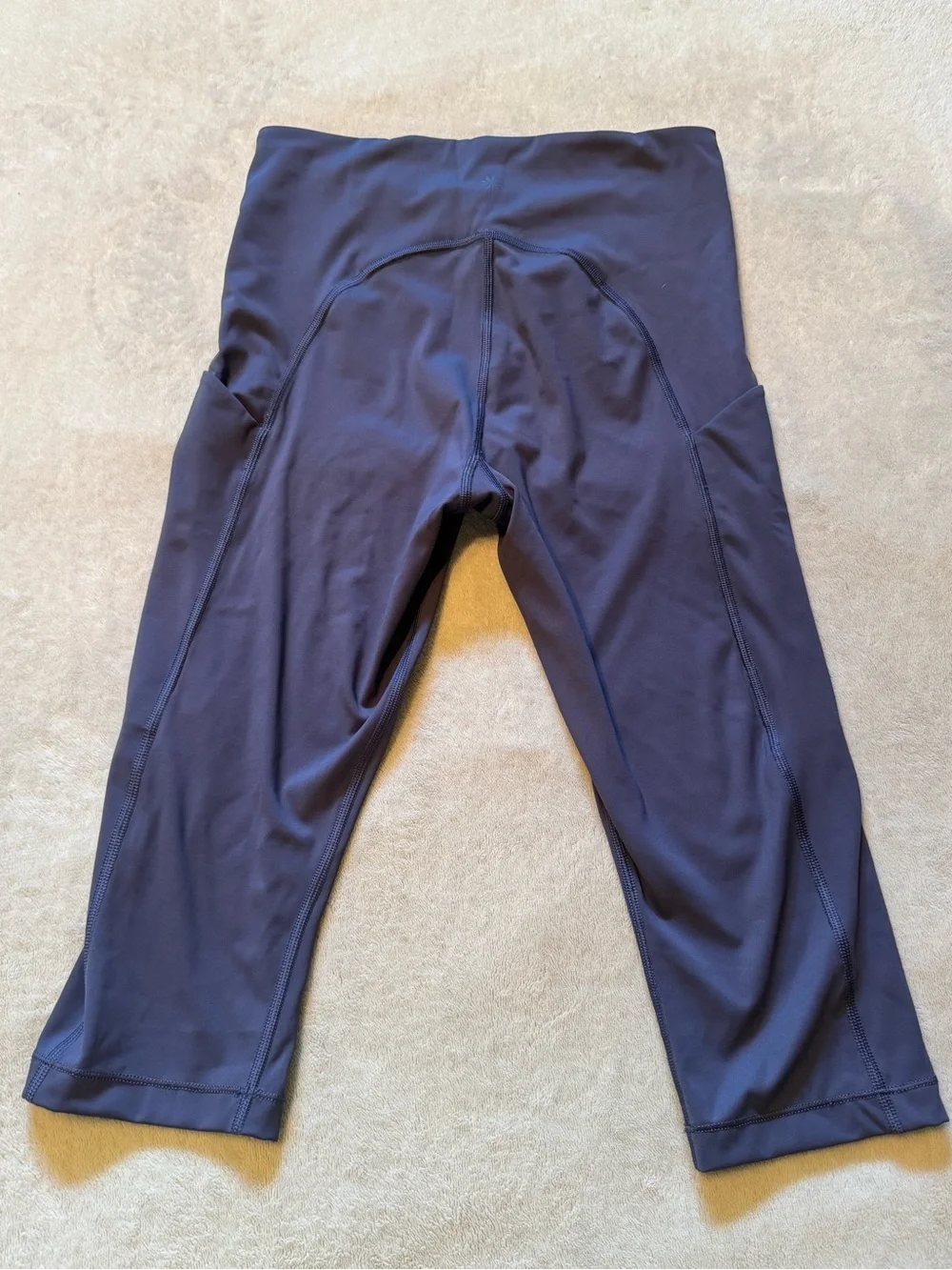 Athleta SP Ultimate Stash Pocket Crop Navy Capri Workout Leggings